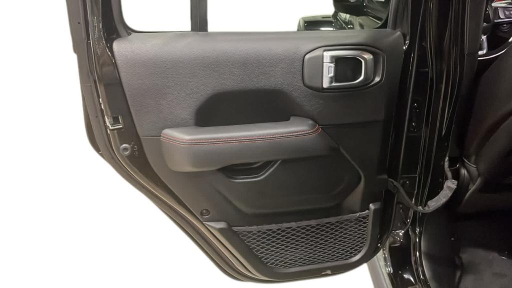 used 2022 Jeep Gladiator car, priced at $39,852