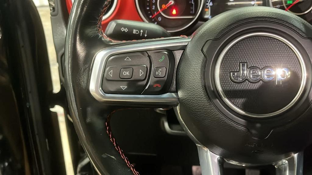 used 2022 Jeep Gladiator car, priced at $39,852