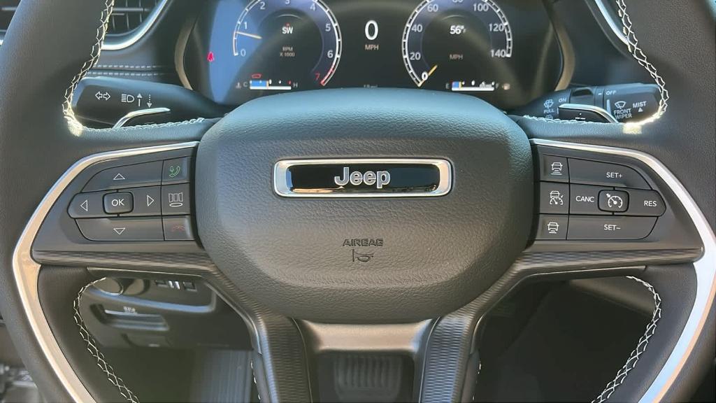 new 2025 Jeep Grand Cherokee car, priced at $42,375