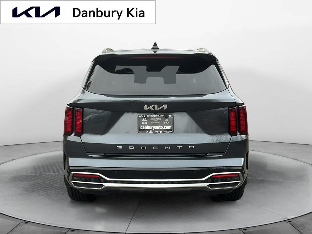 used 2022 Kia Sorento car, priced at $23,502