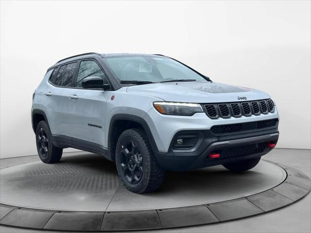 new 2024 Jeep Compass car, priced at $38,699