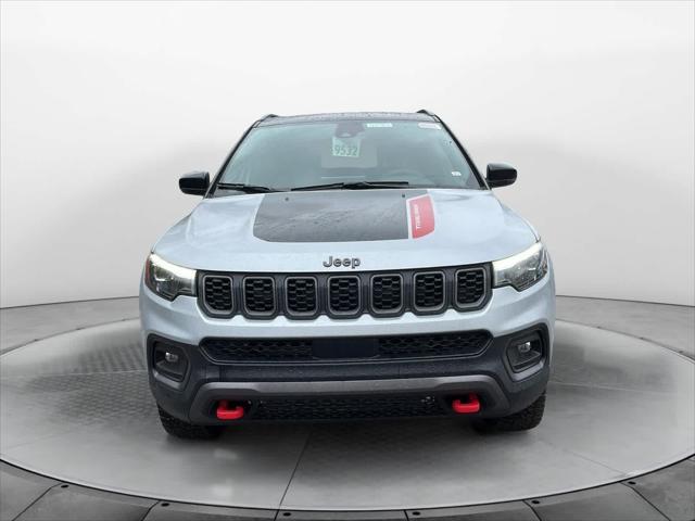 new 2024 Jeep Compass car, priced at $38,699