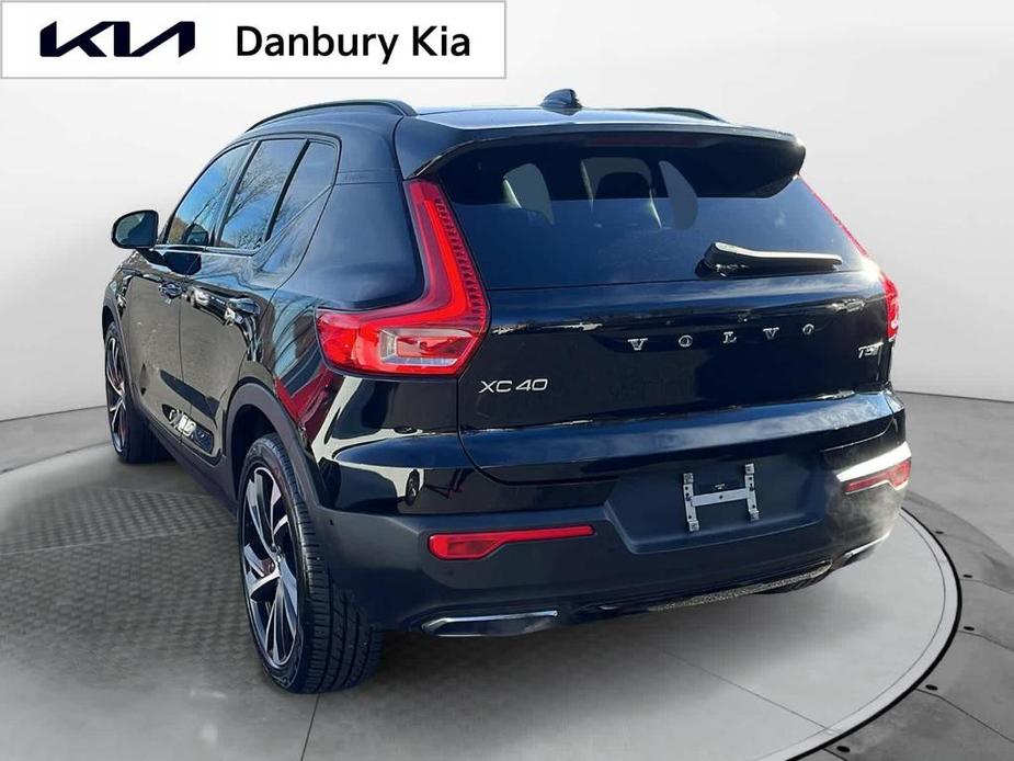 used 2019 Volvo XC40 car, priced at $25,488