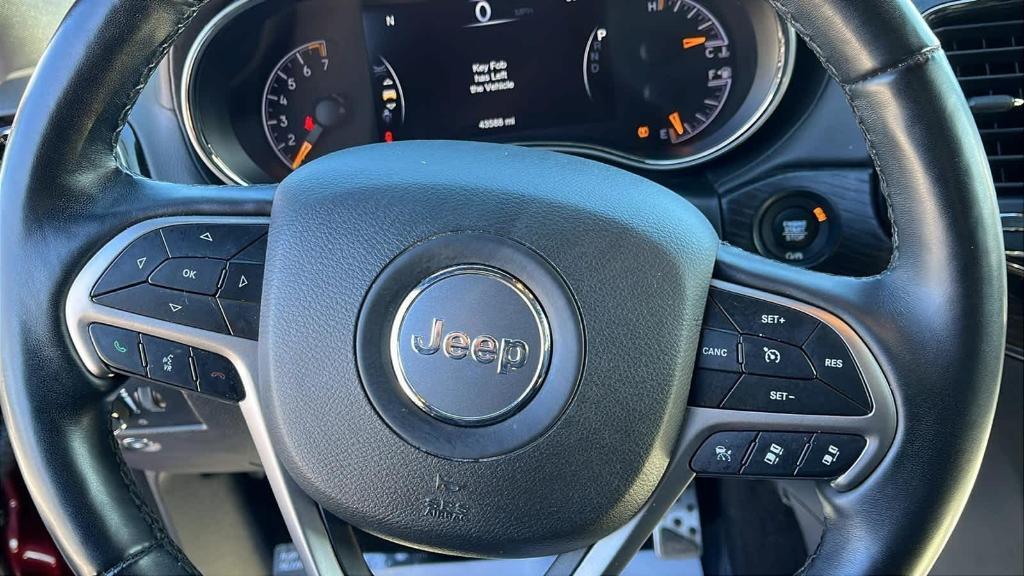 used 2021 Jeep Grand Cherokee car, priced at $31,703