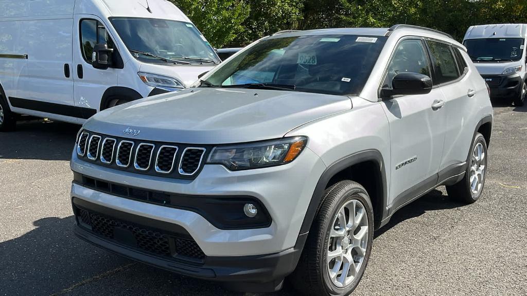 new 2024 Jeep Compass car, priced at $36,462