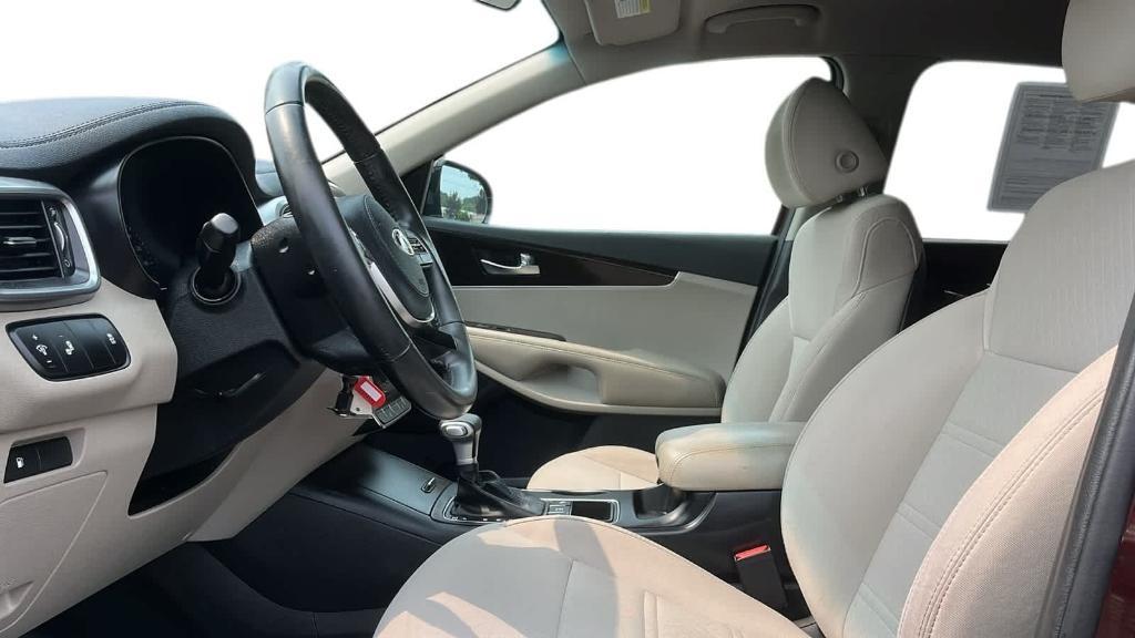 used 2020 Kia Sorento car, priced at $17,584