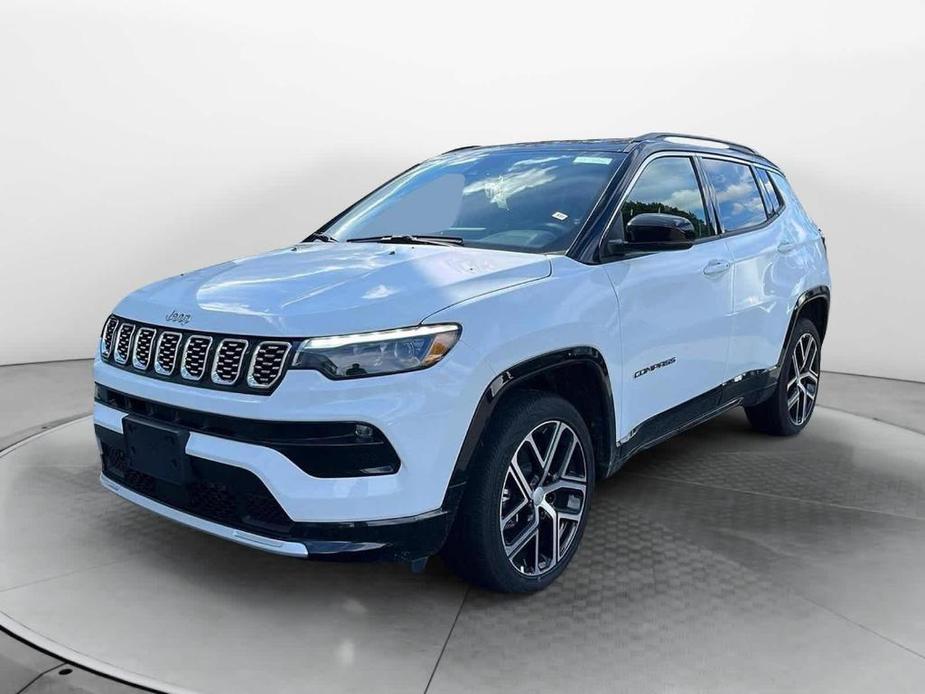 new 2024 Jeep Compass car, priced at $37,078