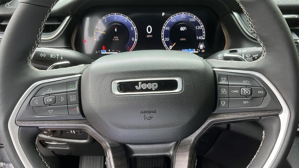 new 2024 Jeep Grand Cherokee car, priced at $48,235