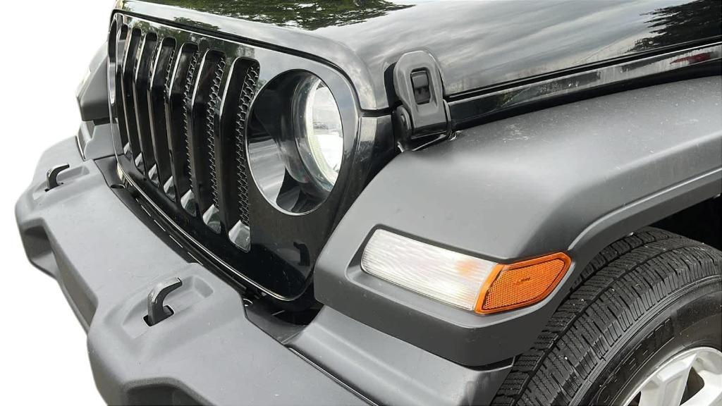 used 2022 Jeep Wrangler Unlimited car, priced at $28,388