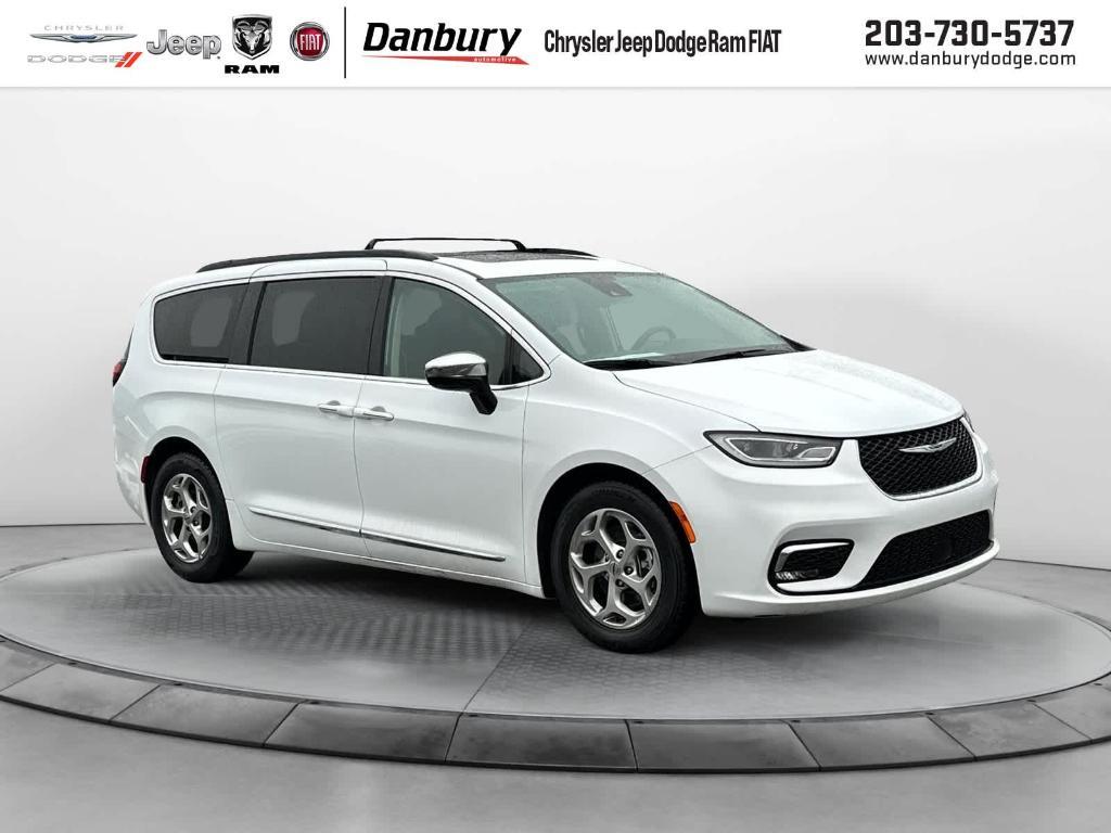 used 2023 Chrysler Pacifica car, priced at $28,815