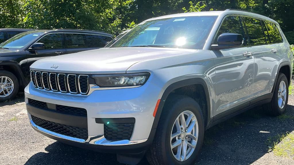 new 2024 Jeep Grand Cherokee L car, priced at $40,654