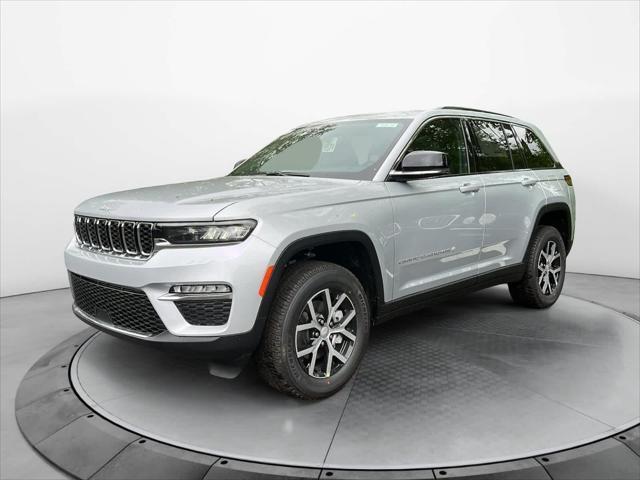 new 2024 Jeep Grand Cherokee car, priced at $50,440