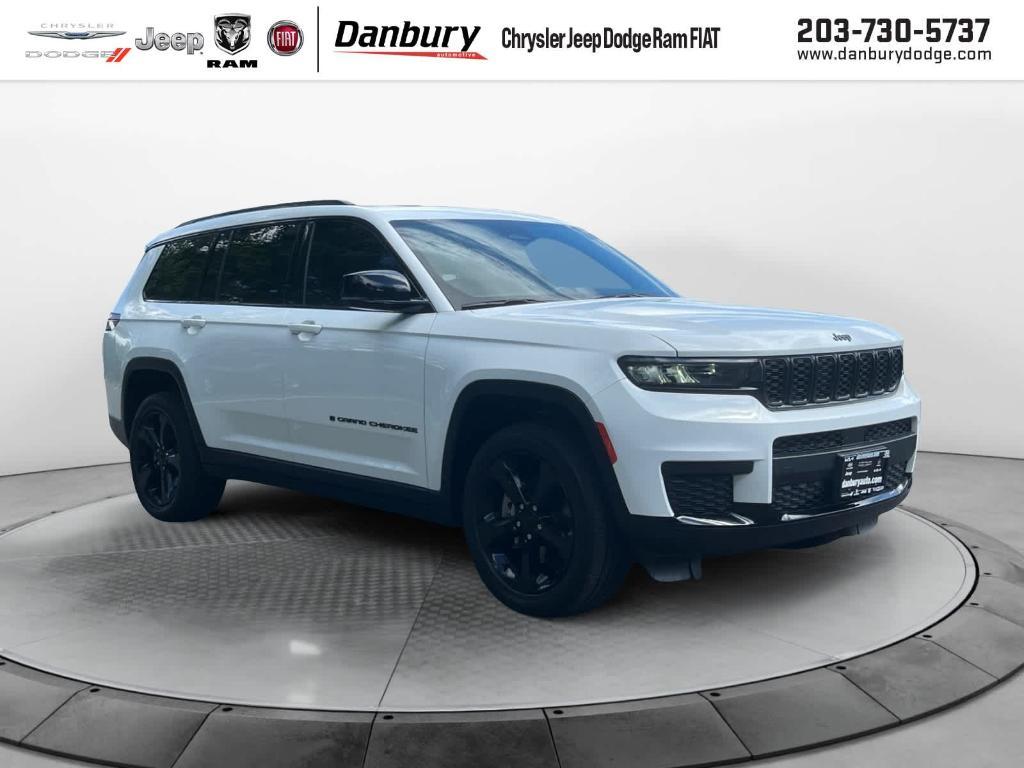 used 2022 Jeep Grand Cherokee L car, priced at $32,536
