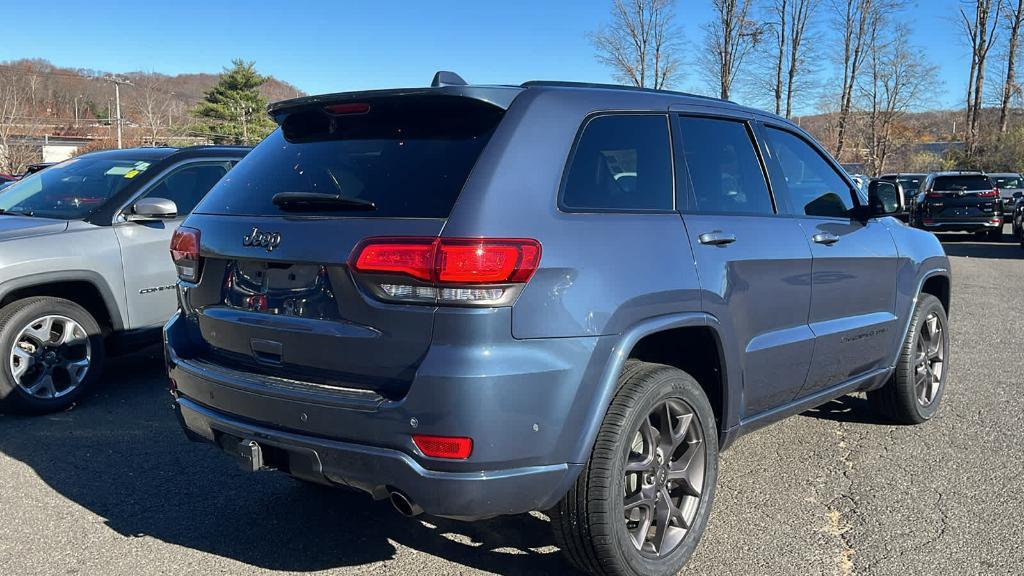 used 2021 Jeep Grand Cherokee car, priced at $28,539