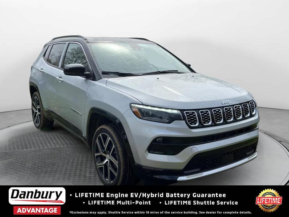 new 2024 Jeep Compass car, priced at $40,939