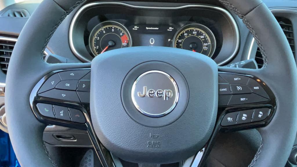 new 2023 Jeep Cherokee car, priced at $36,803