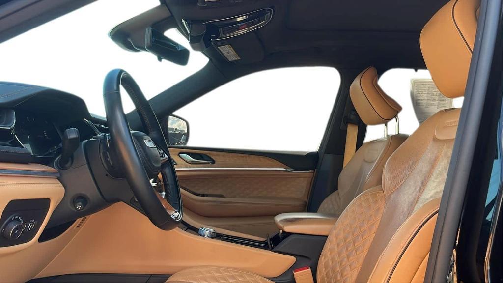 used 2022 Jeep Grand Cherokee car, priced at $41,741