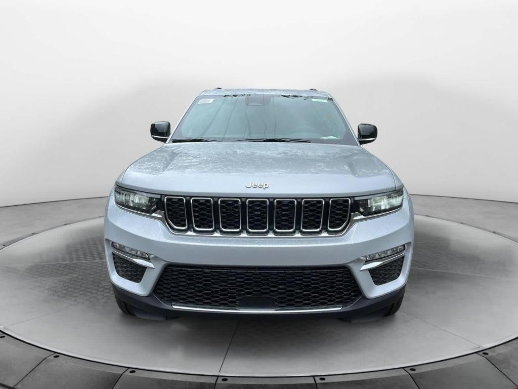 new 2024 Jeep Grand Cherokee car, priced at $50,132