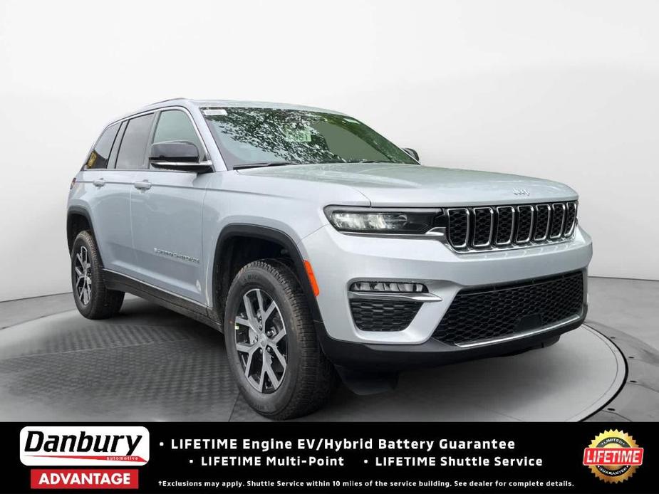 new 2024 Jeep Grand Cherokee car, priced at $50,132