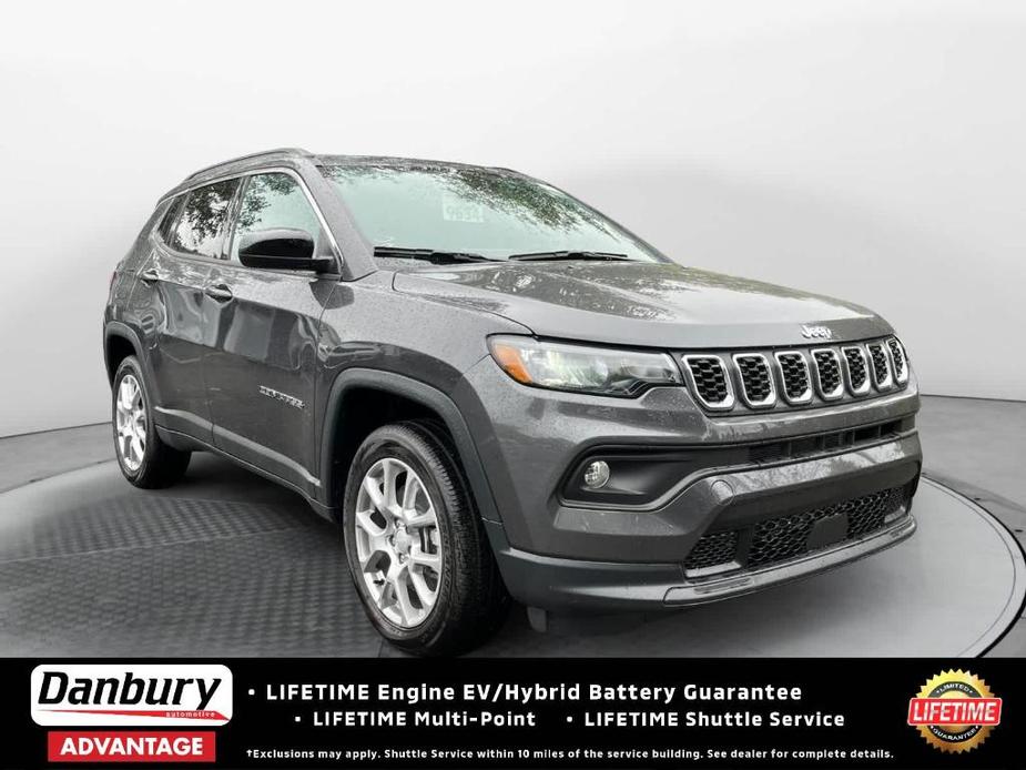 new 2024 Jeep Compass car, priced at $35,566