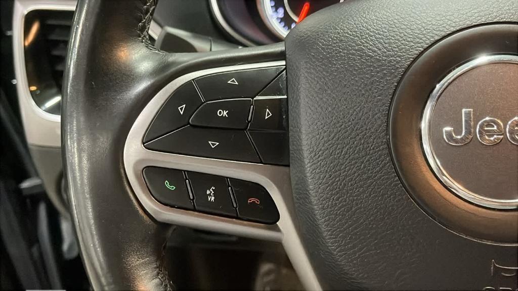 used 2019 Jeep Cherokee car, priced at $16,998