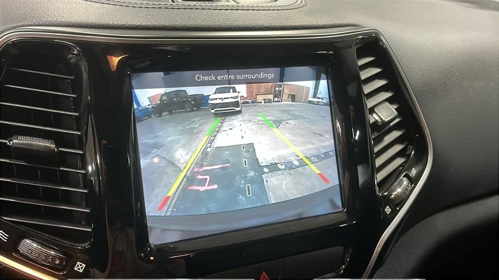 used 2019 Jeep Cherokee car, priced at $16,998