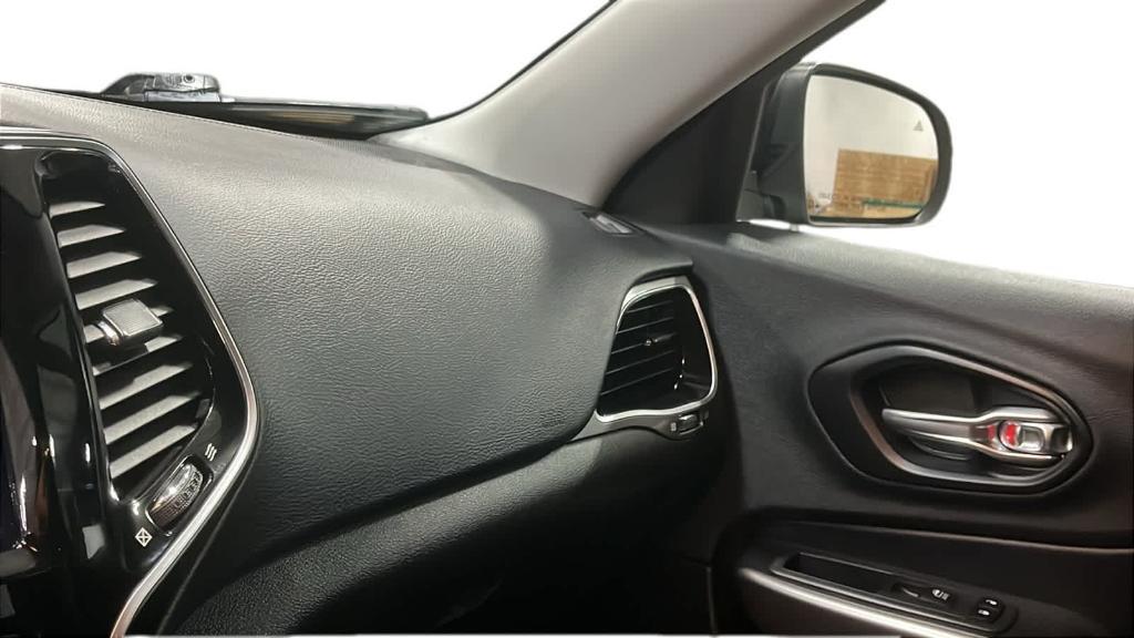 used 2019 Jeep Cherokee car, priced at $16,998