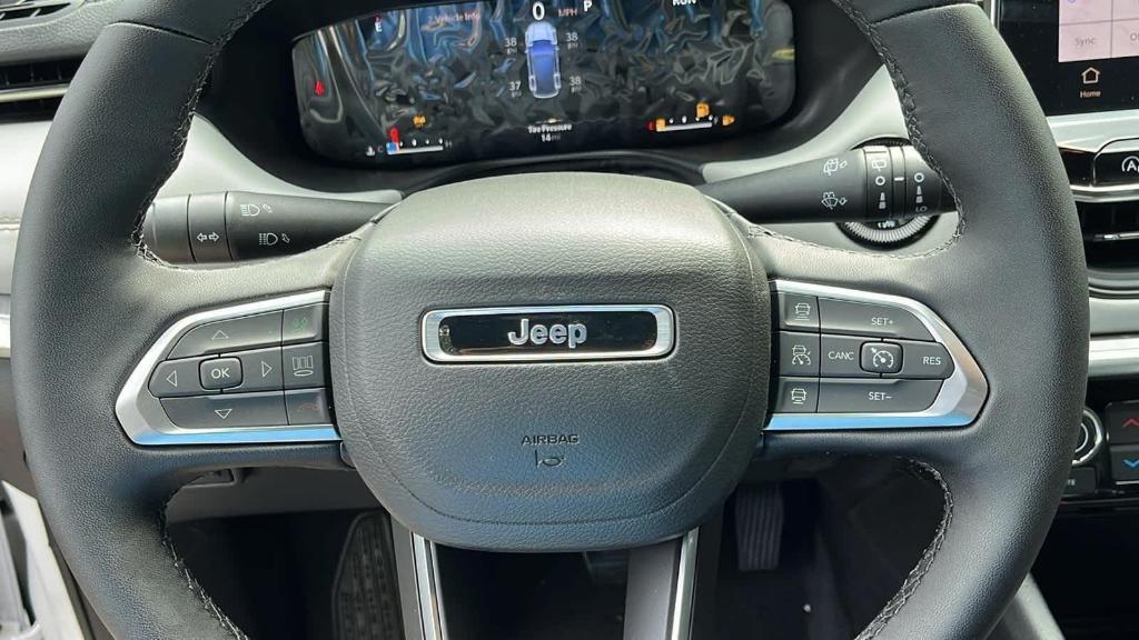 new 2024 Jeep Compass car, priced at $37,069