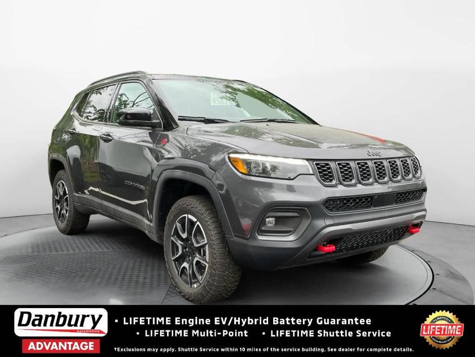 new 2024 Jeep Compass car, priced at $41,048