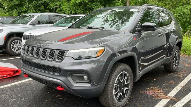 new 2024 Jeep Compass car, priced at $40,048