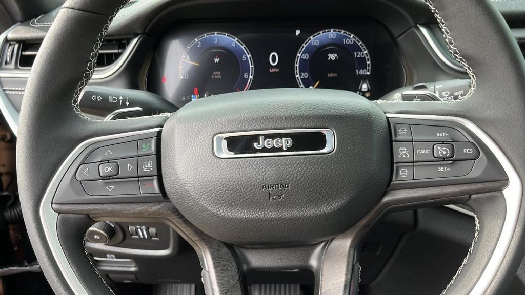 new 2024 Jeep Grand Cherokee car, priced at $52,810