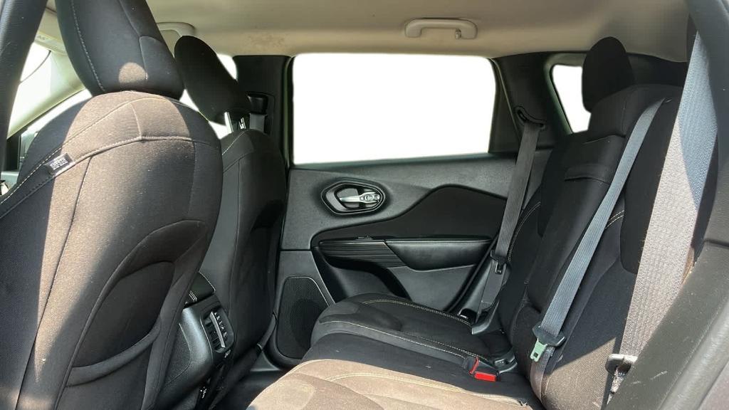 used 2017 Jeep Cherokee car, priced at $6,998
