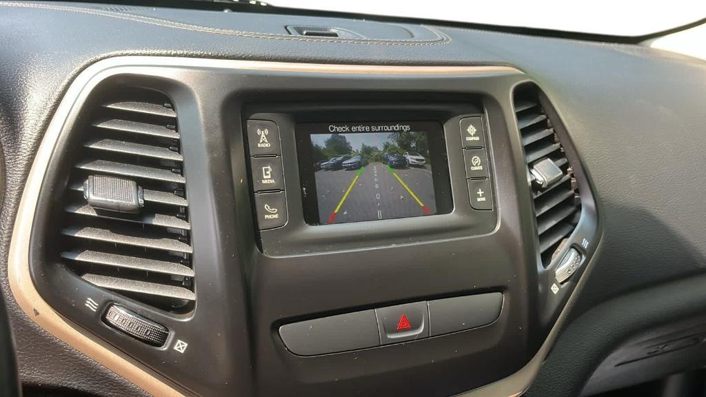 used 2017 Jeep Cherokee car, priced at $6,998