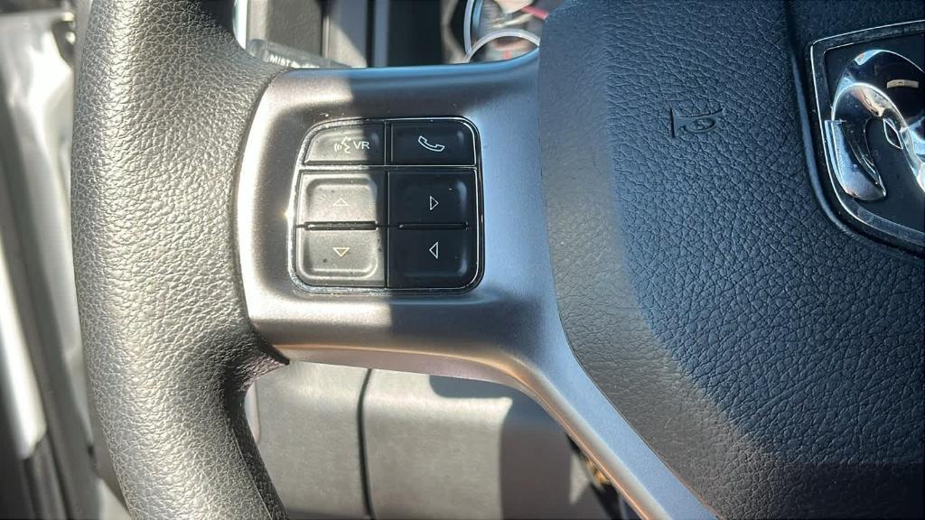 used 2022 Ram 1500 Classic car, priced at $32,280