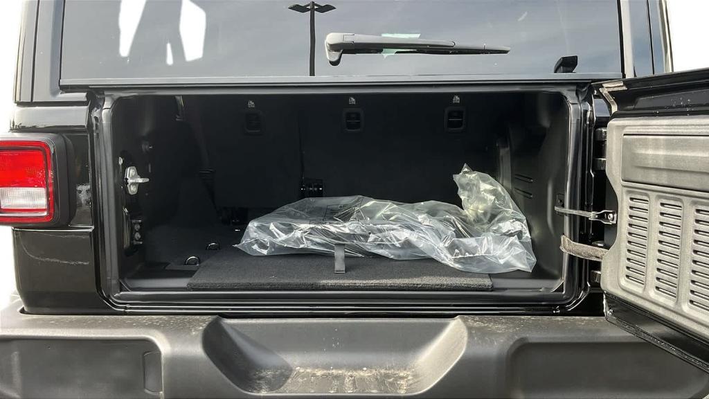 new 2025 Jeep Wrangler car, priced at $57,225