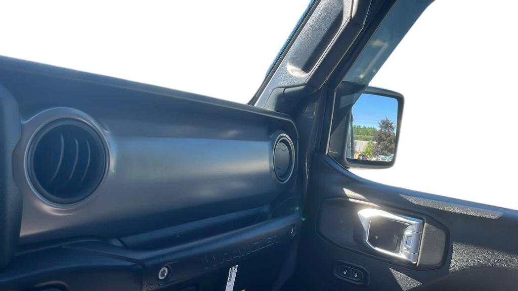 used 2022 Jeep Wrangler Unlimited car, priced at $34,461