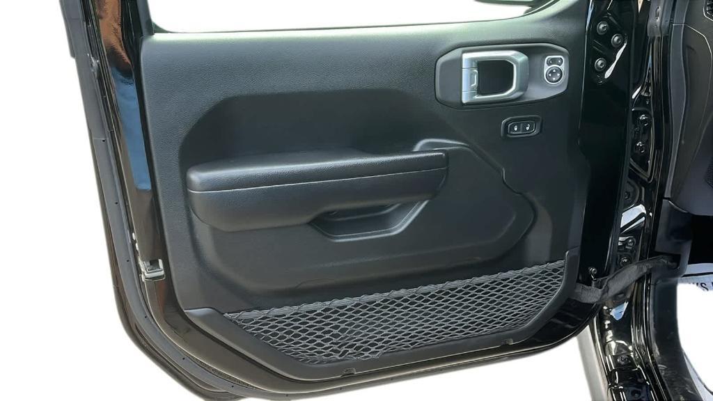 used 2021 Jeep Wrangler Unlimited car, priced at $32,837