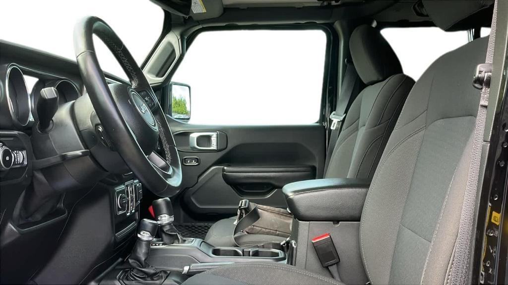 used 2021 Jeep Wrangler Unlimited car, priced at $32,837