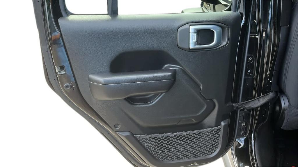 used 2021 Jeep Wrangler Unlimited car, priced at $32,837