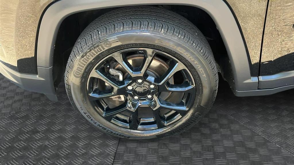 used 2022 Jeep Compass car, priced at $23,580