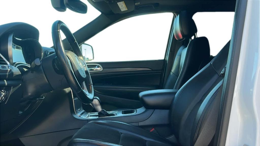 used 2020 Jeep Grand Cherokee car, priced at $25,781