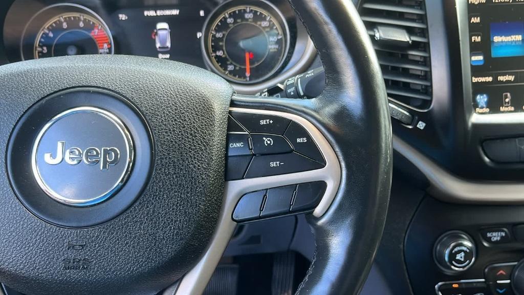 used 2018 Jeep Cherokee car, priced at $14,672