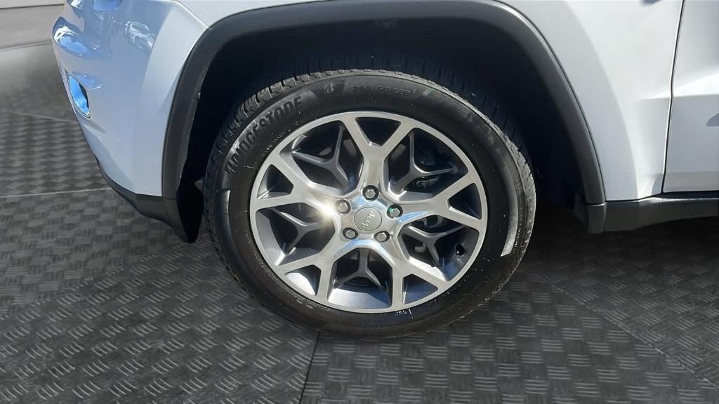 used 2021 Jeep Grand Cherokee car, priced at $27,855