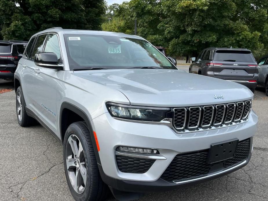 new 2024 Jeep Grand Cherokee 4xe car, priced at $59,626