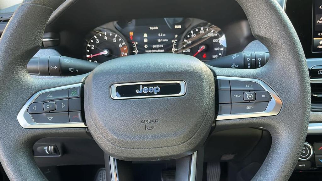 new 2025 Jeep Compass car, priced at $28,090