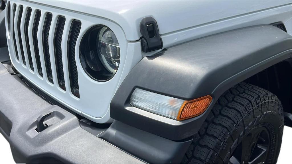 used 2021 Jeep Wrangler Unlimited car, priced at $28,392