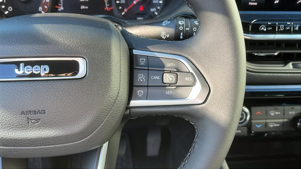 new 2026 Jeep Compass car, priced at $38,560