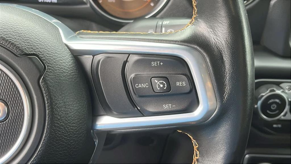 used 2021 Jeep Gladiator car, priced at $37,428