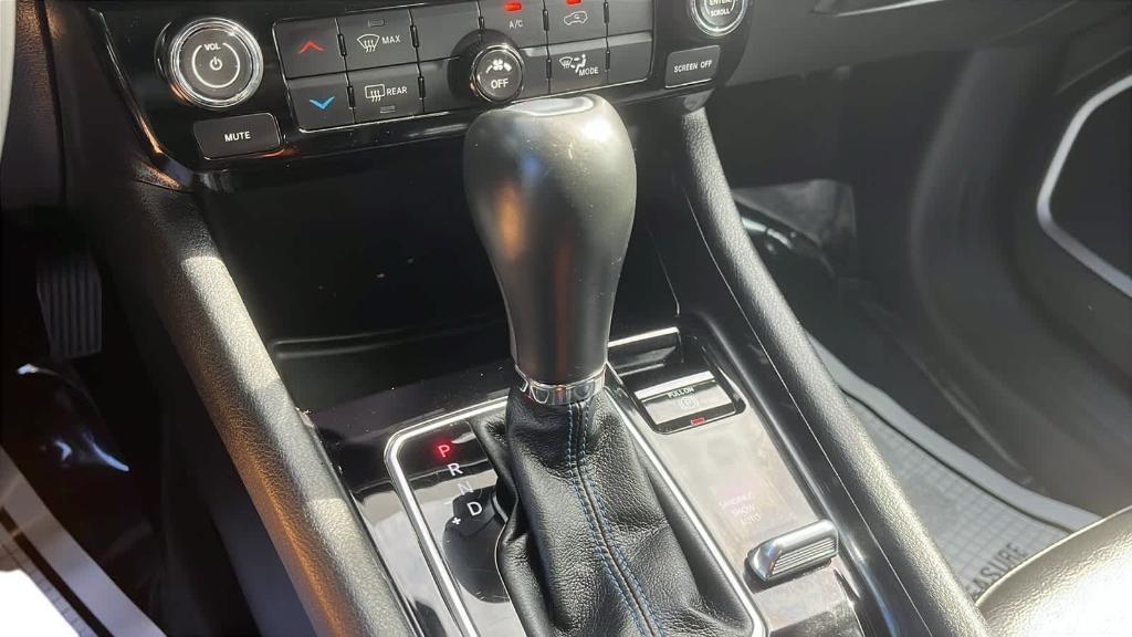 used 2022 Jeep Compass car, priced at $17,392