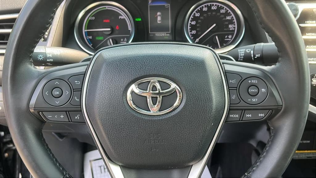 used 2018 Toyota Camry Hybrid car, priced at $19,999